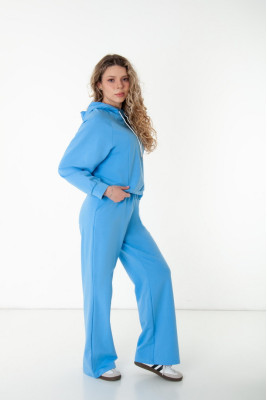 Костюм жіночий